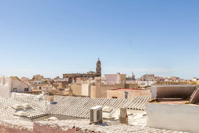 3 sovrum Takvåning till salu i Málaga stad med garage - 990 000 € (Ref: 9707530)