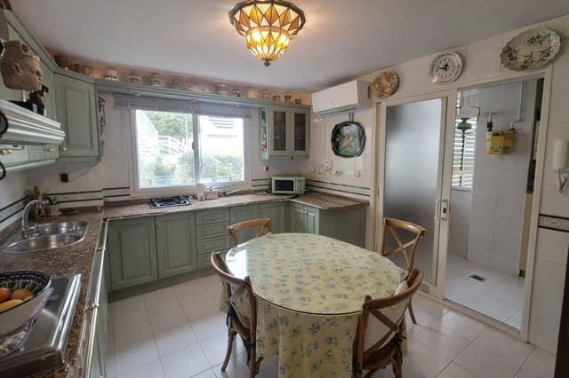3 chambre Appartement à vendre à El Limonar, Malaga ville avec piscine garage - 744 999 € (Ref: 9707531)
