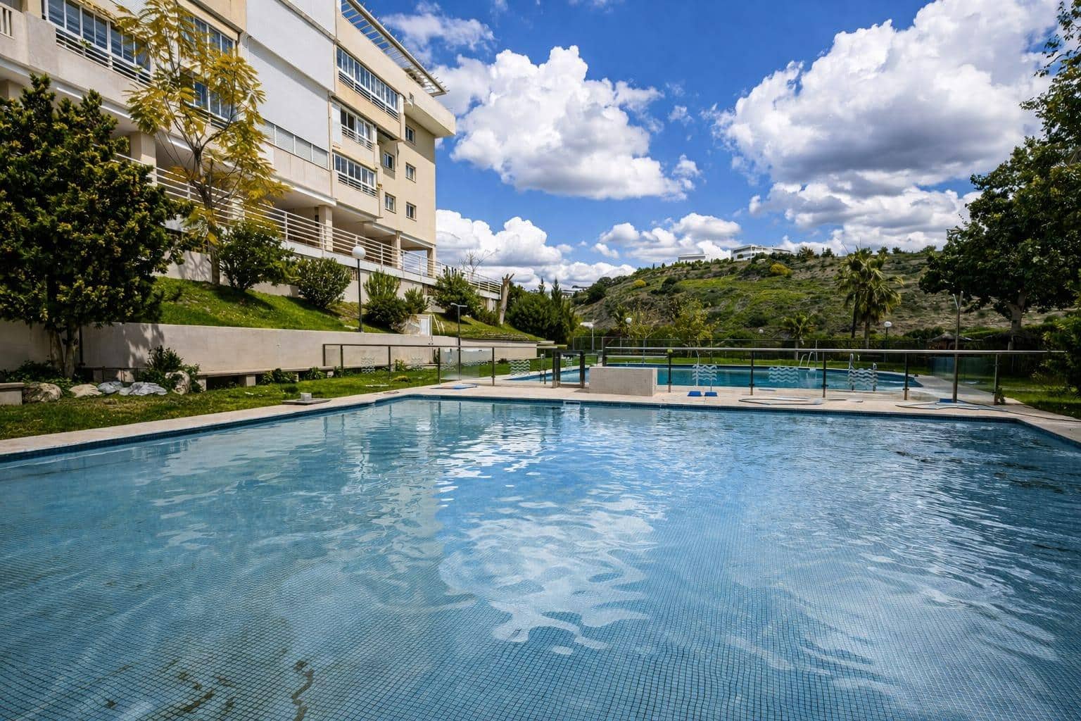 3 bedroom Flat for sale in Malaga city with pool garage - € 744,999 (Ref: 9707531)