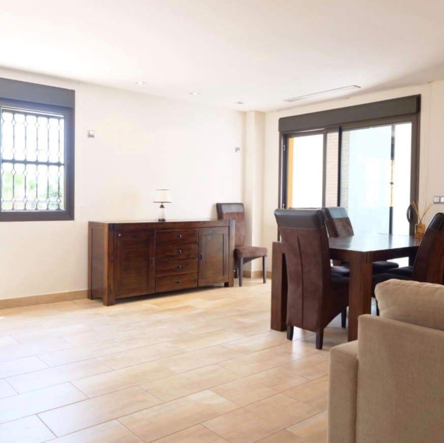 2 slaapkamer Appartement te koop in Guardamar del Segura met zwembad - € 290.000 (Ref: 10010161)