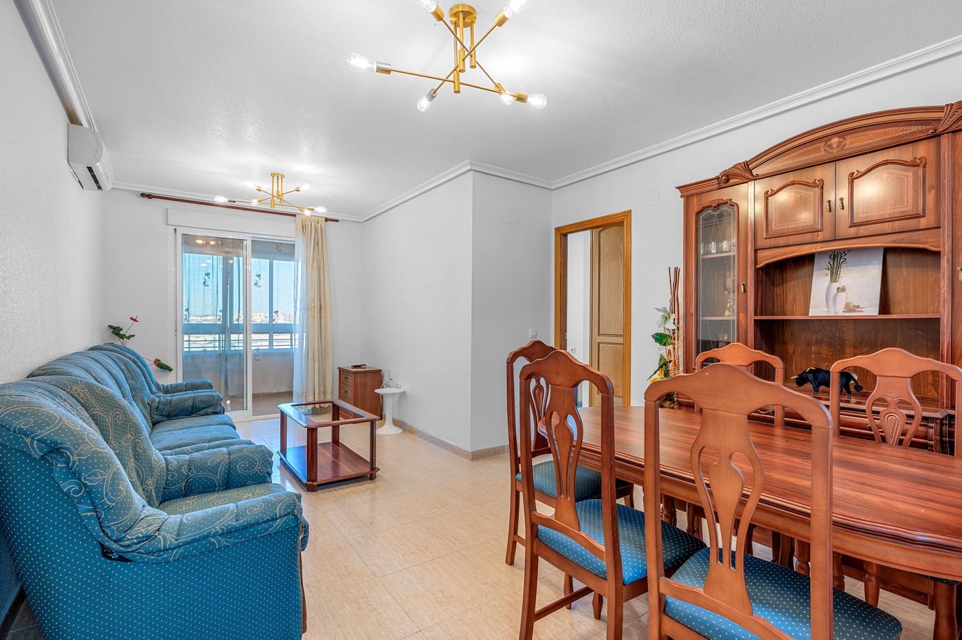 2 sypialnia Apartament na sprzedaż w Torrevieja - 149 000 € (Ref: 10010168)