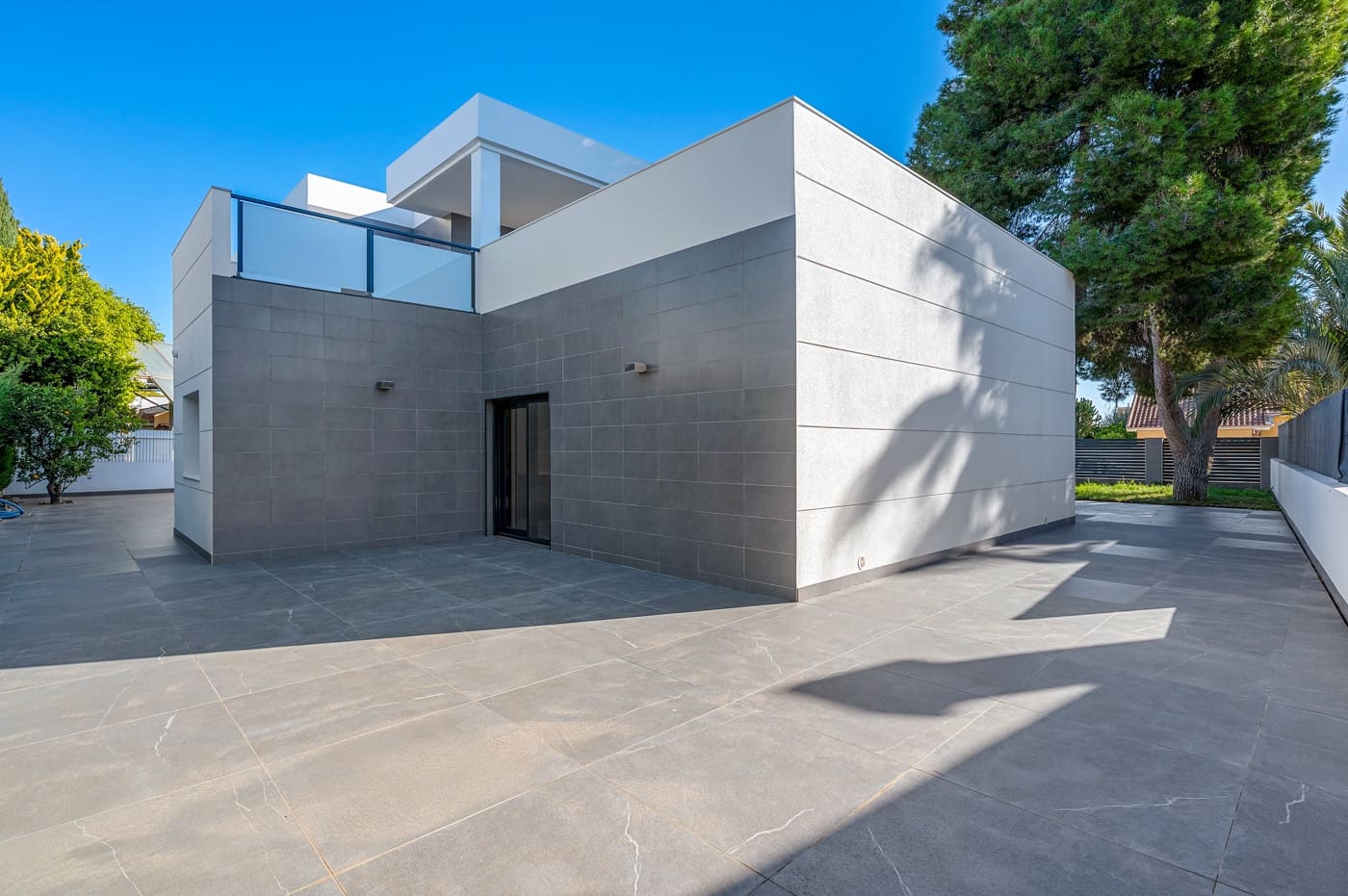 Chalet de 4 habitaciones en Campoamor en venta con piscina garaje - 985.000 € (Ref: 10010172)
