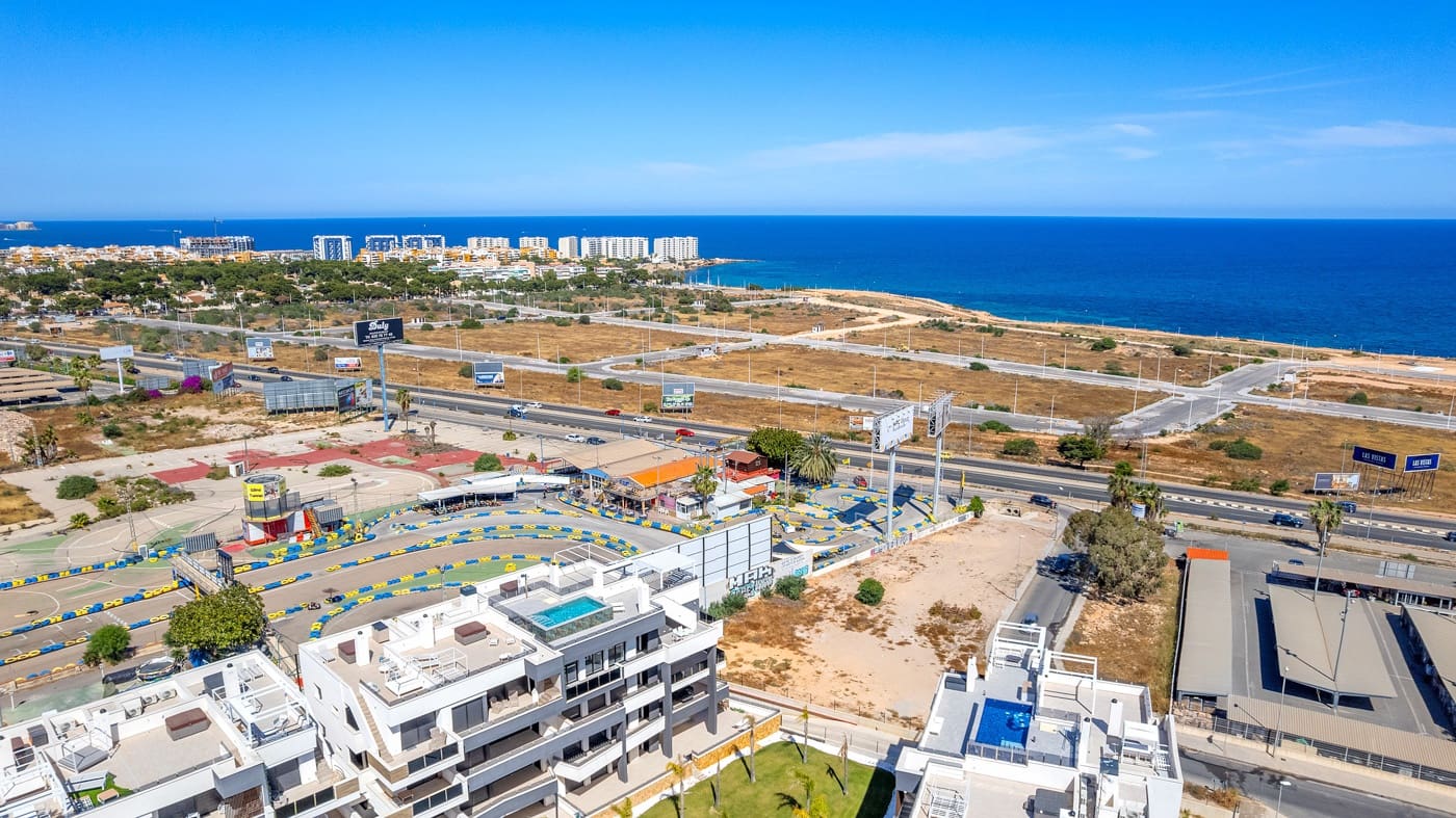 Apartamento de 3 habitaciones en Orihuela Costa en venta con piscina garaje - 1.115.000 € (Ref: 10010183)