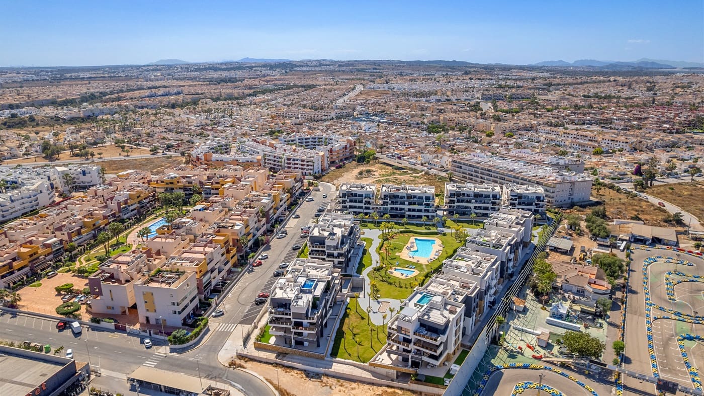Apartamento de 3 habitaciones en Orihuela Costa en venta con piscina garaje - 1.115.000 € (Ref: 10010183)