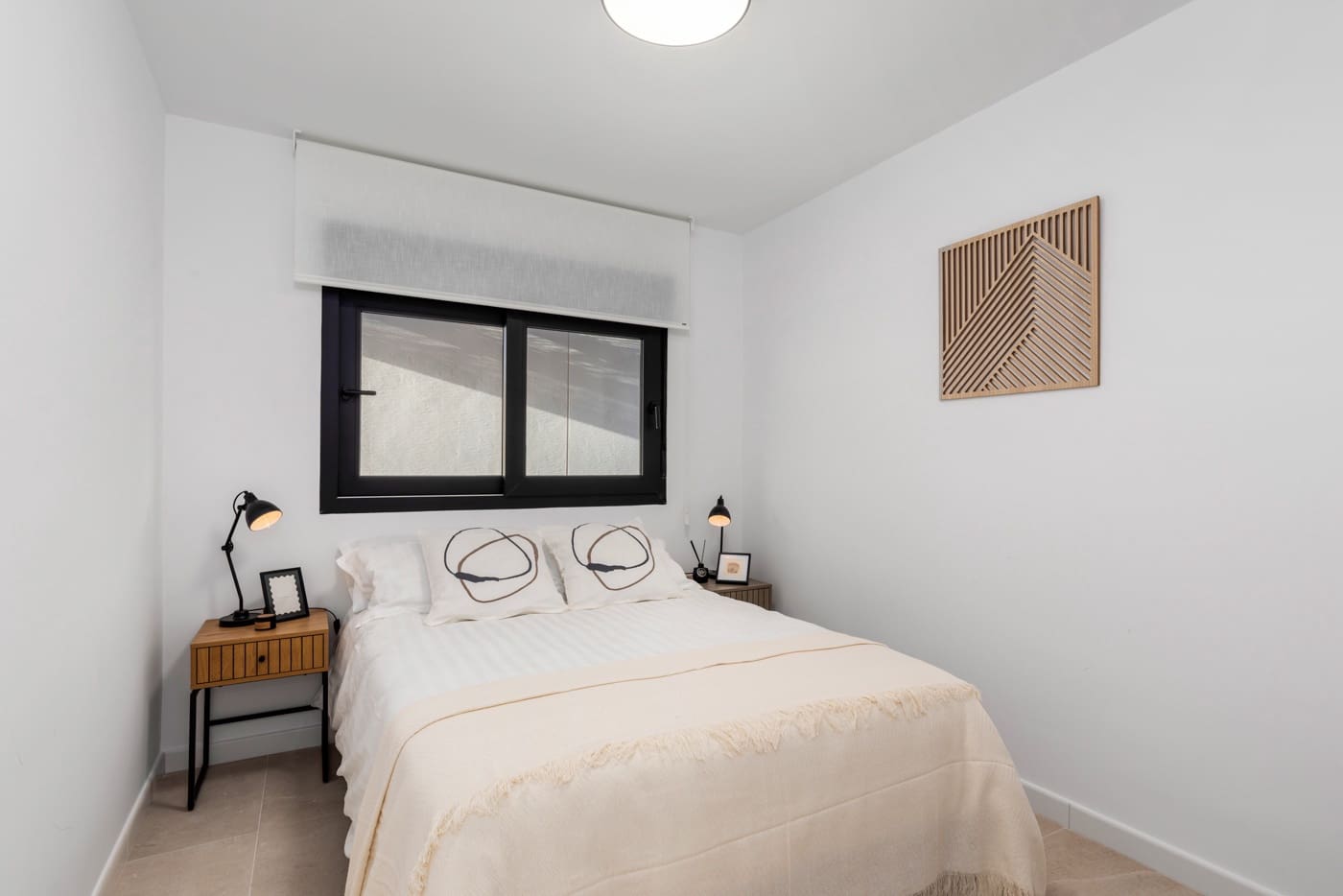 Chalet de 3 habitaciones en Torrevieja en venta con piscina - 499.000 € (Ref: 10010184)