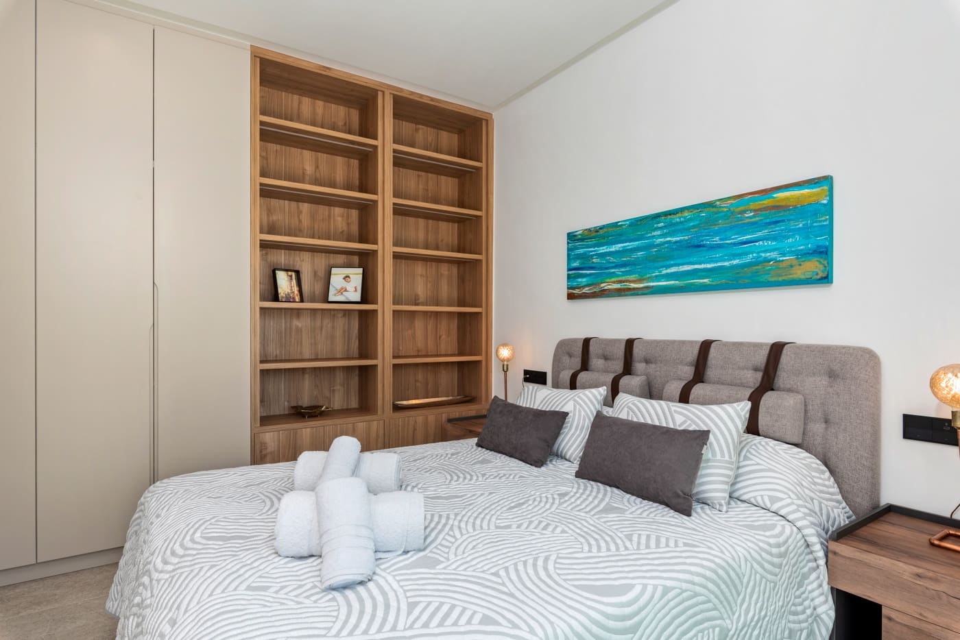 4 soverom Villa til salgs i El Campello med svømmebasseng garasje - € 1 390 000 (Ref: 10010186)