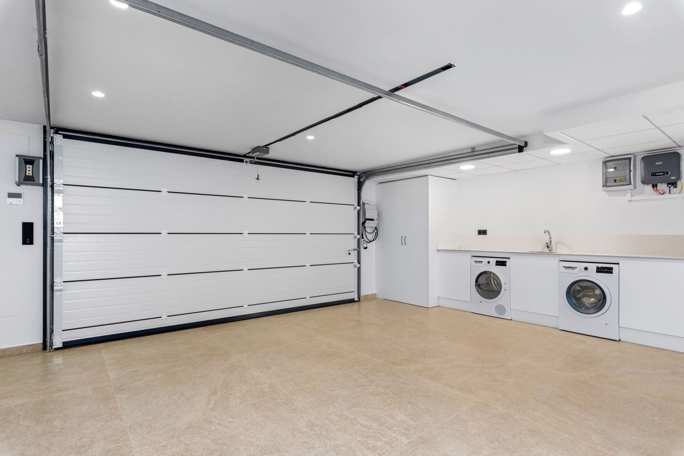 4 soverom Villa til salgs i El Campello med svømmebasseng garasje - € 1 390 000 (Ref: 10010186)