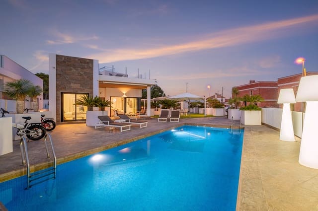 3 camera da letto Villa in vendita in Los Almendros (Orihuela Costa), Orihuela con piscina - 759.000 € (Rif: 10010188)