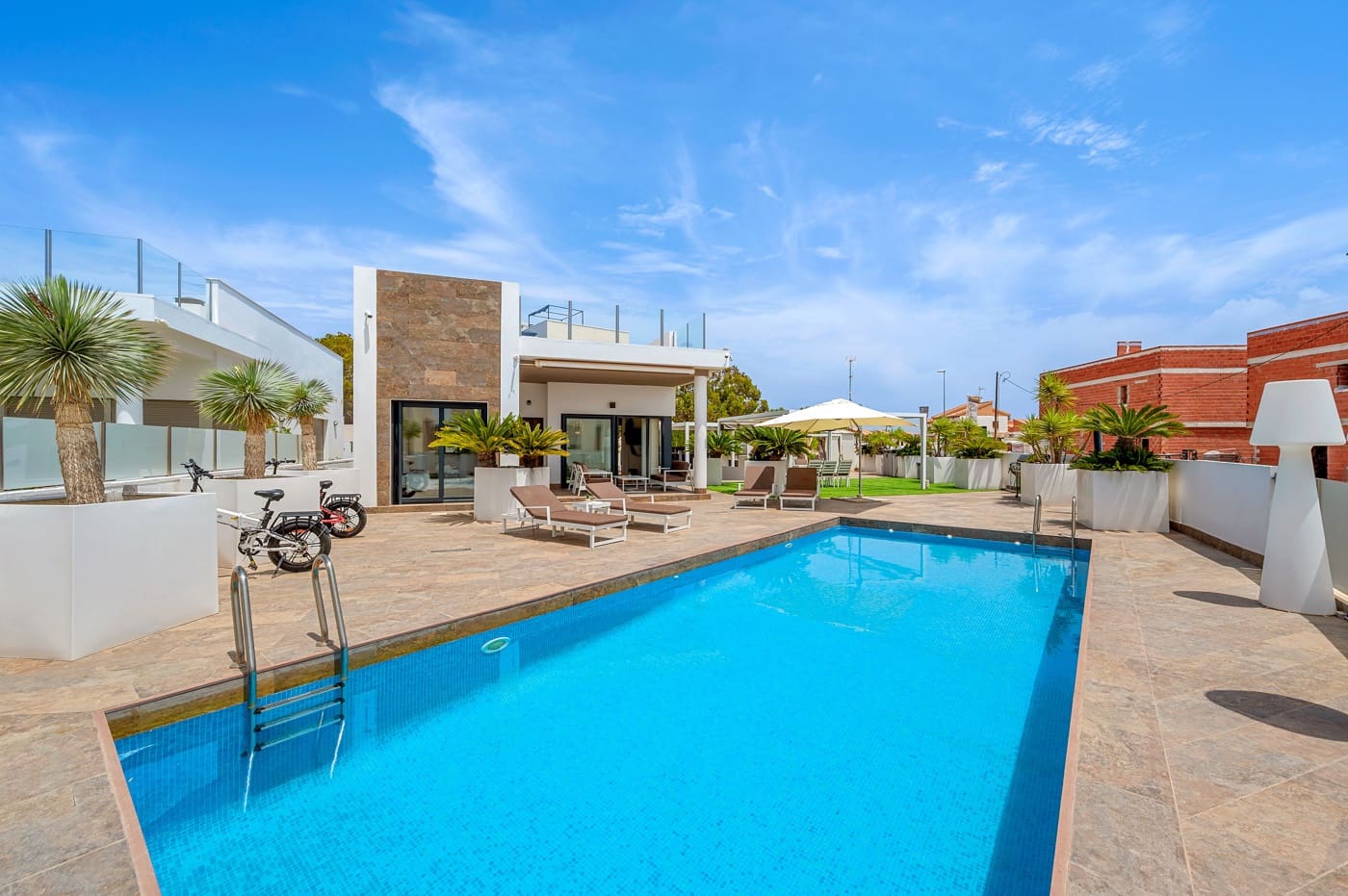 3 camera da letto Villa in vendita in Orihuela Costa con piscina - 759.000 € (Rif: 10010188)