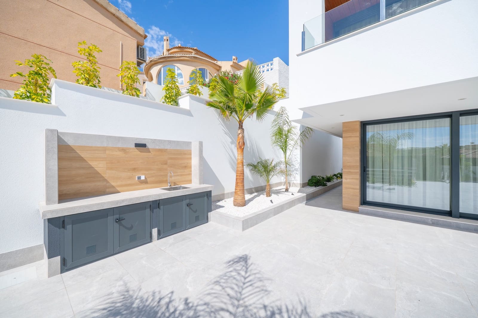 4 quarto Moradia para venda em Ciudad Quesada com piscina - 1 150 000 € (Ref: 10010191)