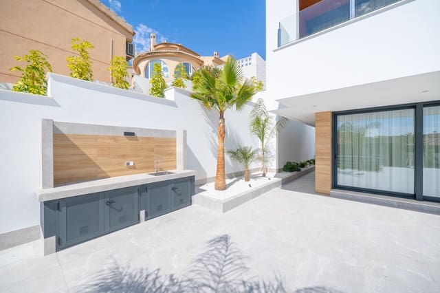 4 bedroom Villa for sale in Ciudad Quesada, Rojales with pool - € 1,150,000 (Ref: 10010191)