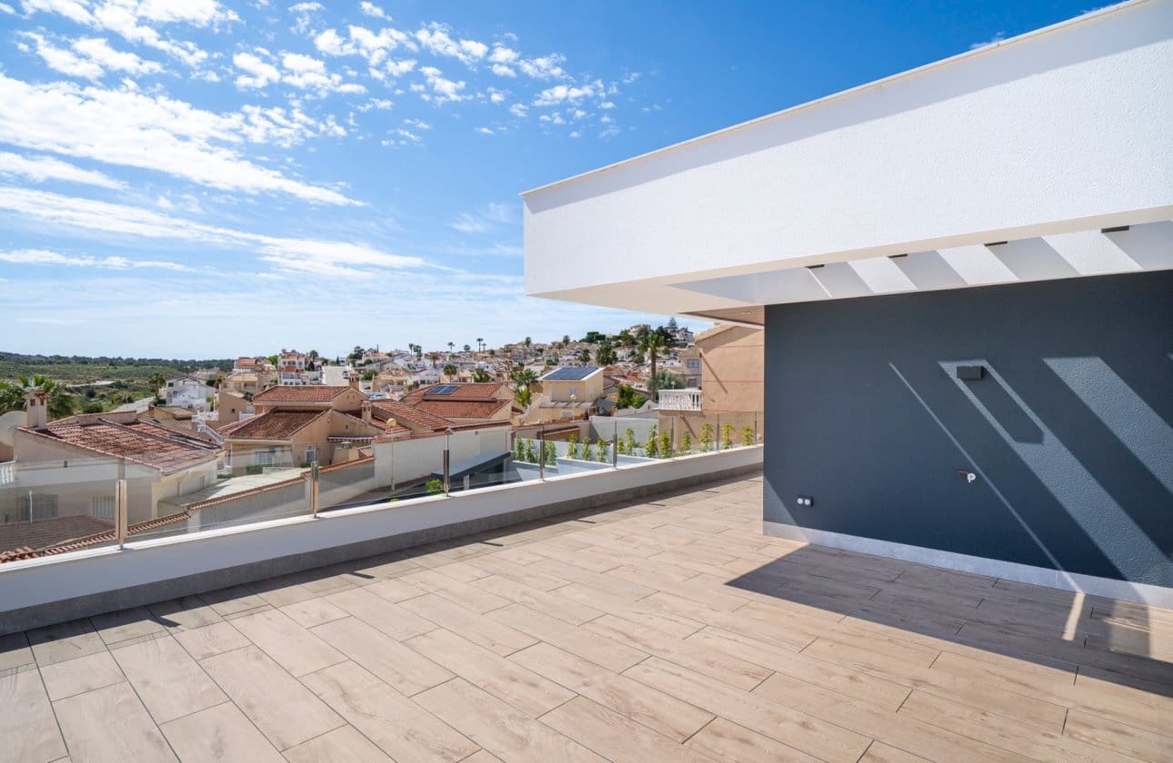 4 chambre Villa/Maison à vendre à Ciudad Quesada avec piscine - 1 150 000 € (Ref: 10010191)