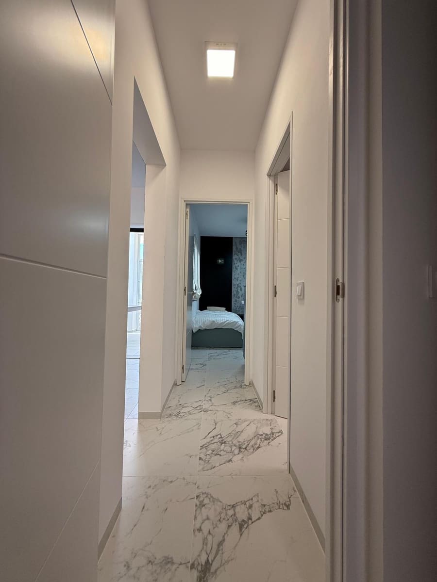 2 slaapkamer Appartement te koop in Torrevieja met zwembad - € 199.000 (Ref: 10010192)