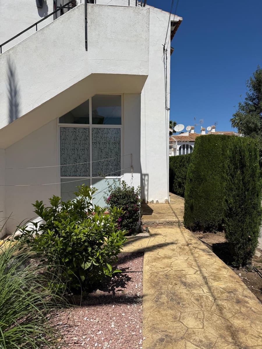2 slaapkamer Appartement te koop in Torrevieja met zwembad - € 199.000 (Ref: 10010192)