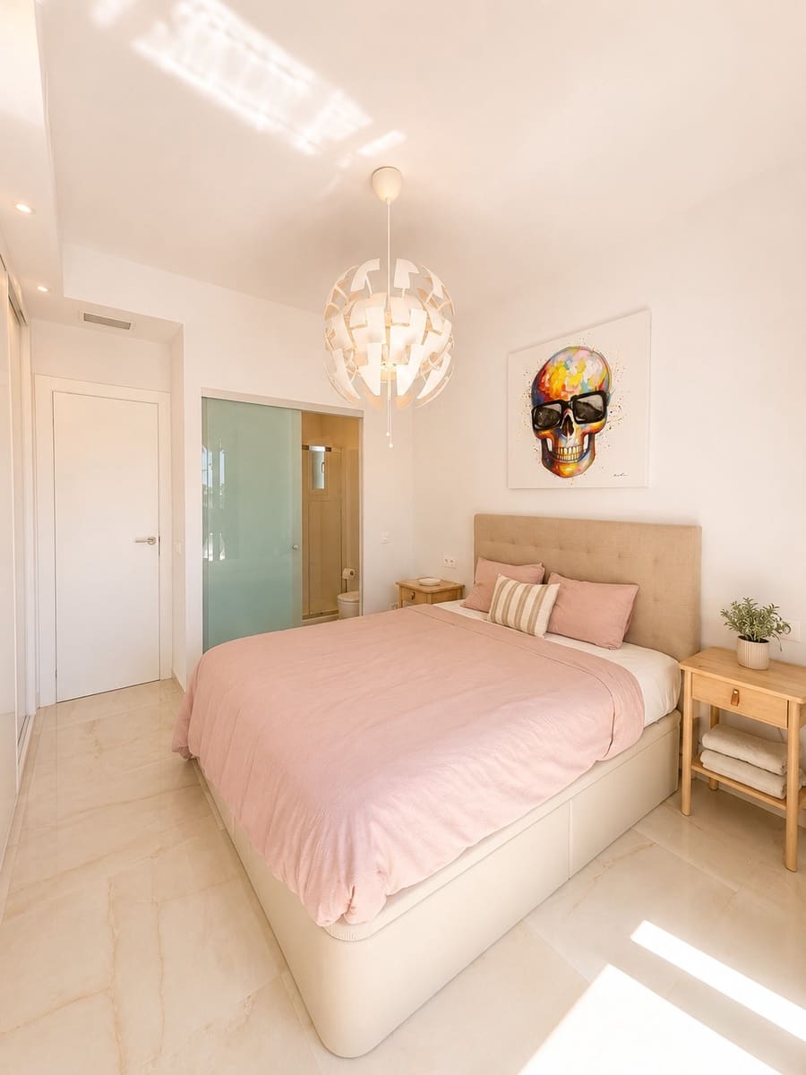 4 chambre Villa/Maison à vendre à Orihuela Costa avec piscine - 699 000 € (Ref: 10010193)