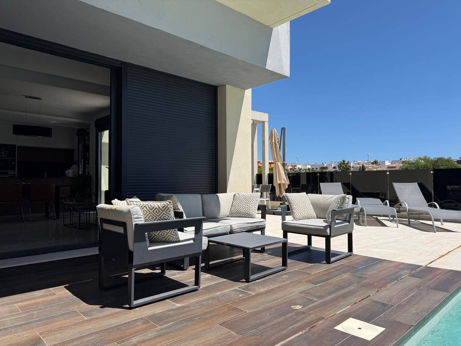 4 chambre Villa/Maison à vendre à Orihuela Costa avec piscine - 699 000 € (Ref: 10010193)