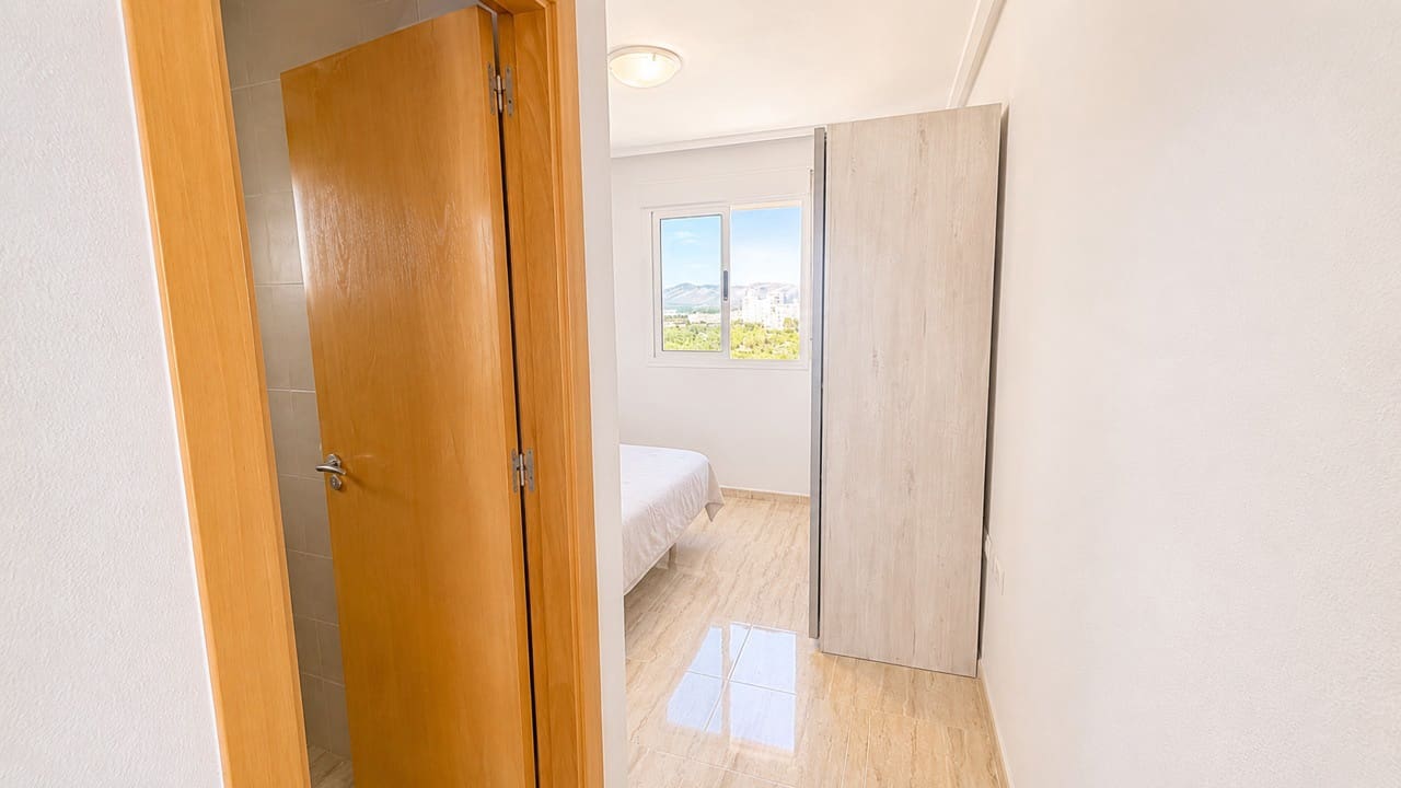 2 sypialnia Apartament na sprzedaż w Benidorm z basenem - 370 000 € (Ref: 10010194)