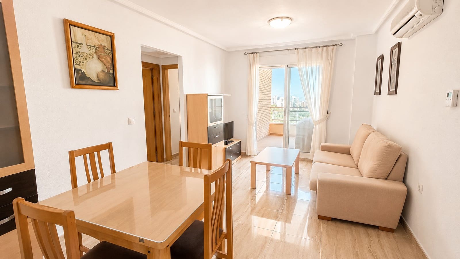 2 sypialnia Apartament na sprzedaż w Benidorm z basenem - 370 000 € (Ref: 10010194)