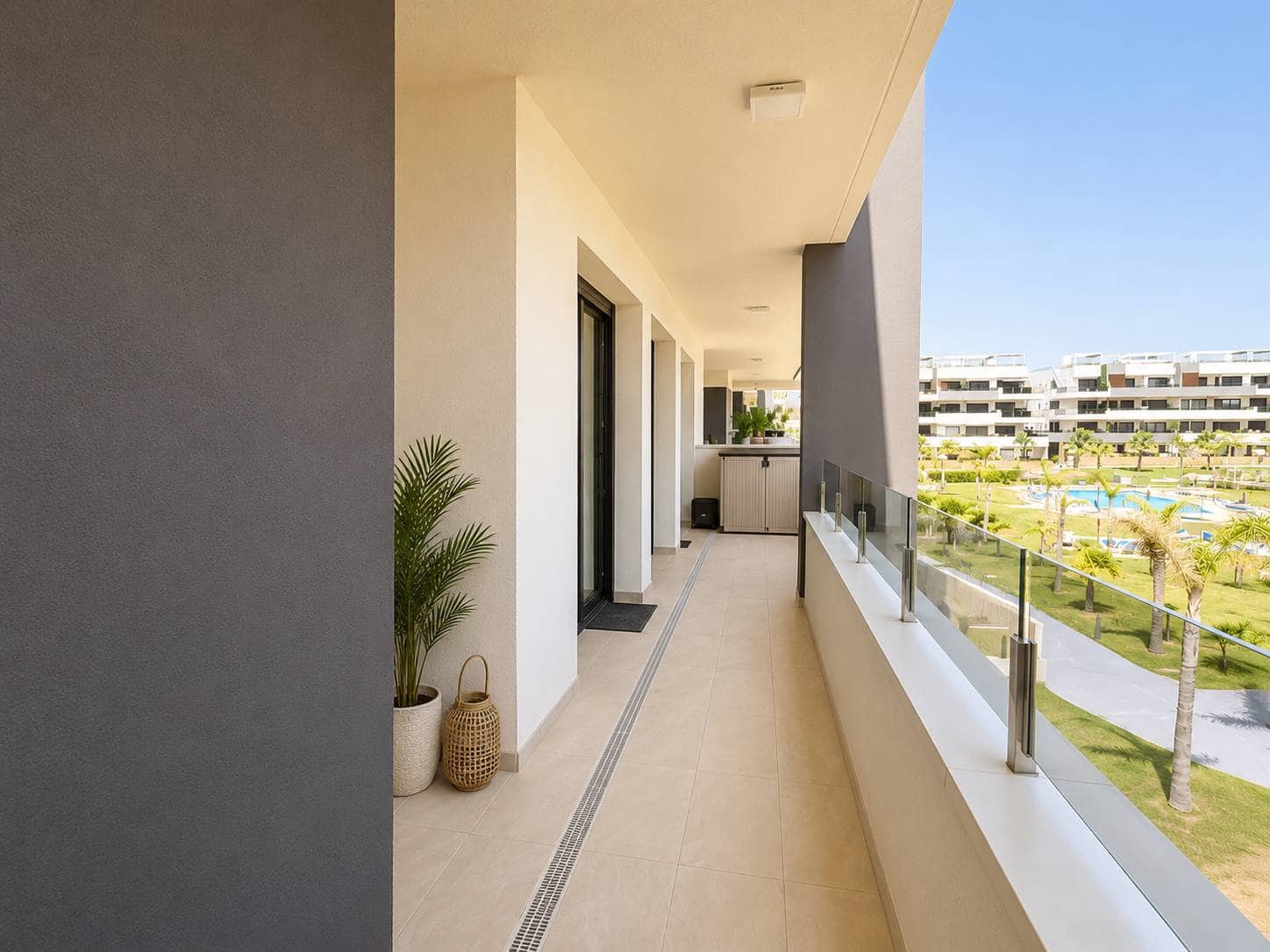 3 sypialnia Apartament na sprzedaż w Orihuela Costa z basenem garażem - 499 000 € (Ref: 10010195)