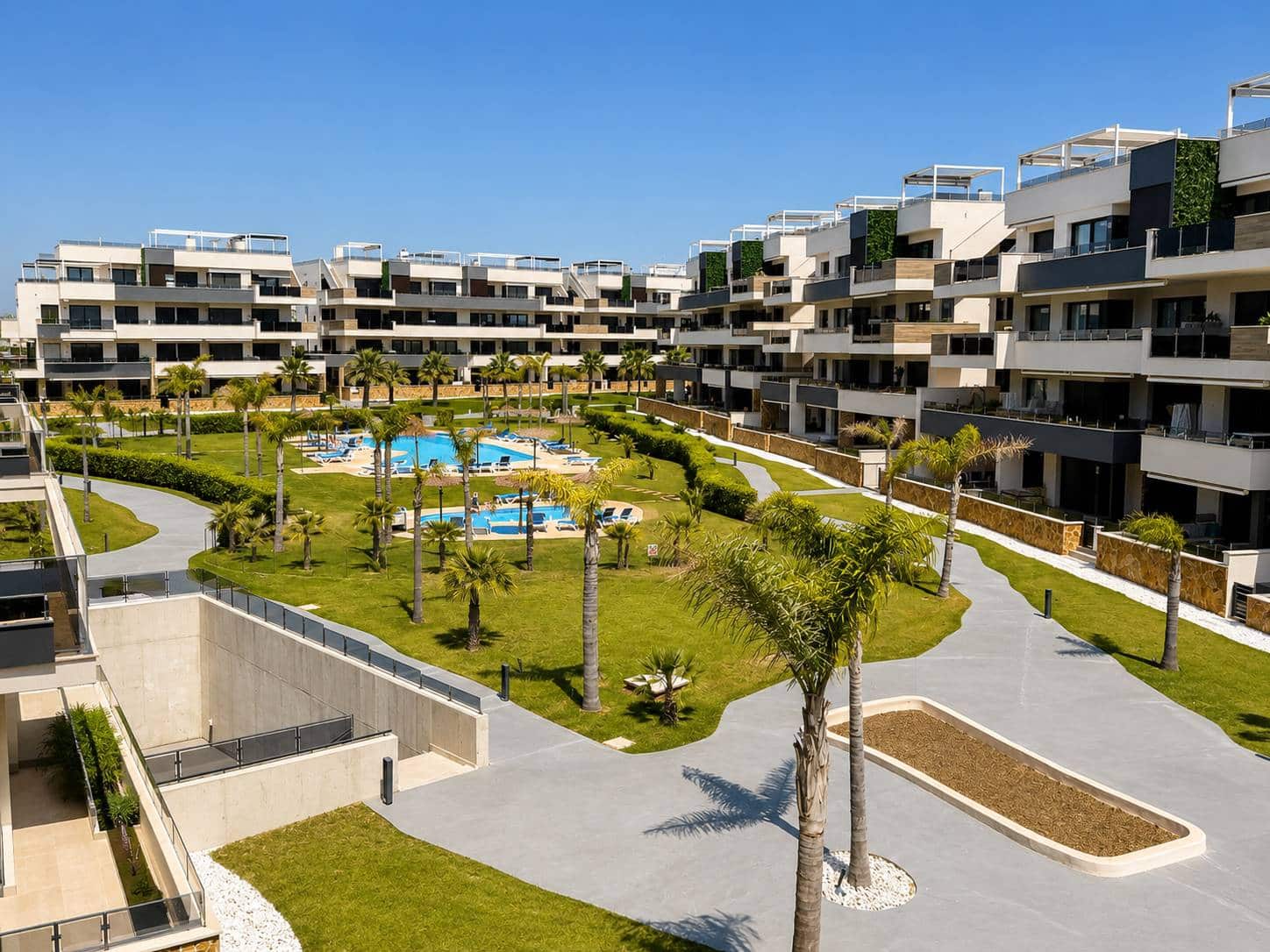 3 sypialnia Apartament na sprzedaż w Orihuela Costa z basenem garażem - 499 000 € (Ref: 10010195)