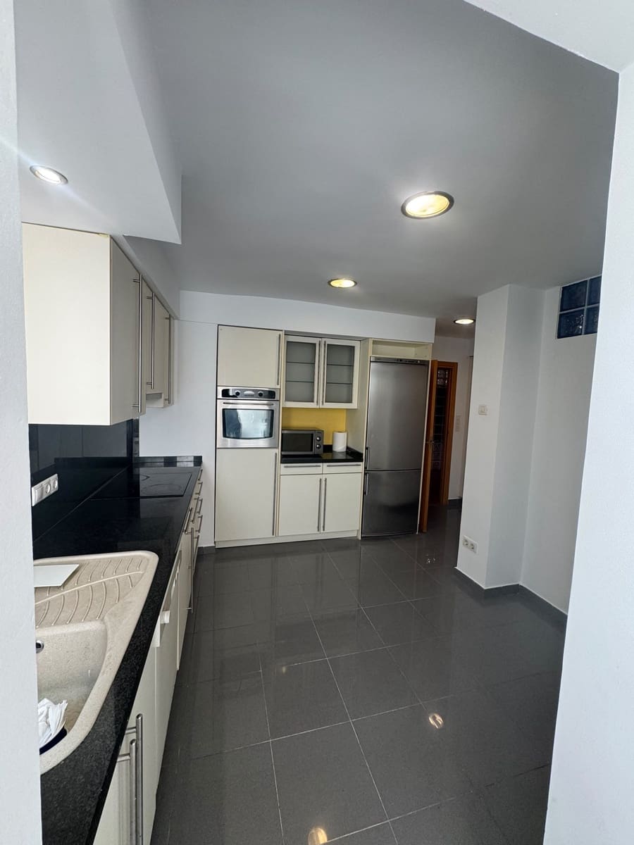 3 chambre Appartement à vendre à Torrevieja - 600 000 € (Ref: 10010202)