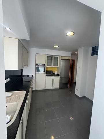 3 Zimmer Apartment zu verkaufen in Torrevieja - 600.000 € (Ref: 10010202)