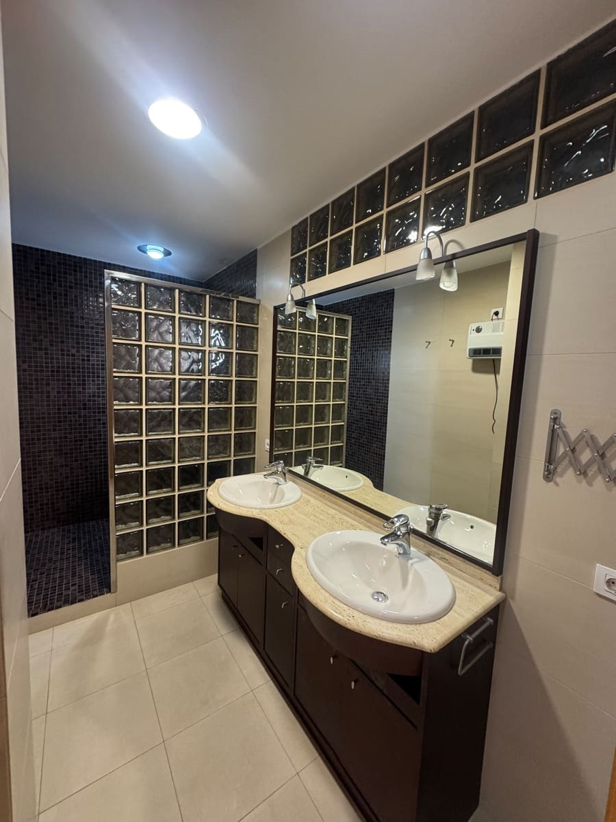 3 chambre Appartement à vendre à Torrevieja - 600 000 € (Ref: 10010202)
