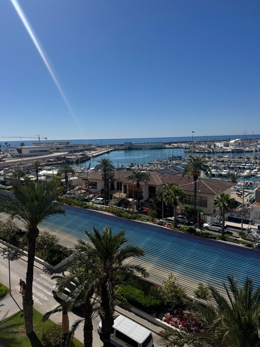 3 chambre Appartement à vendre à Torrevieja - 600 000 € (Ref: 10010202)