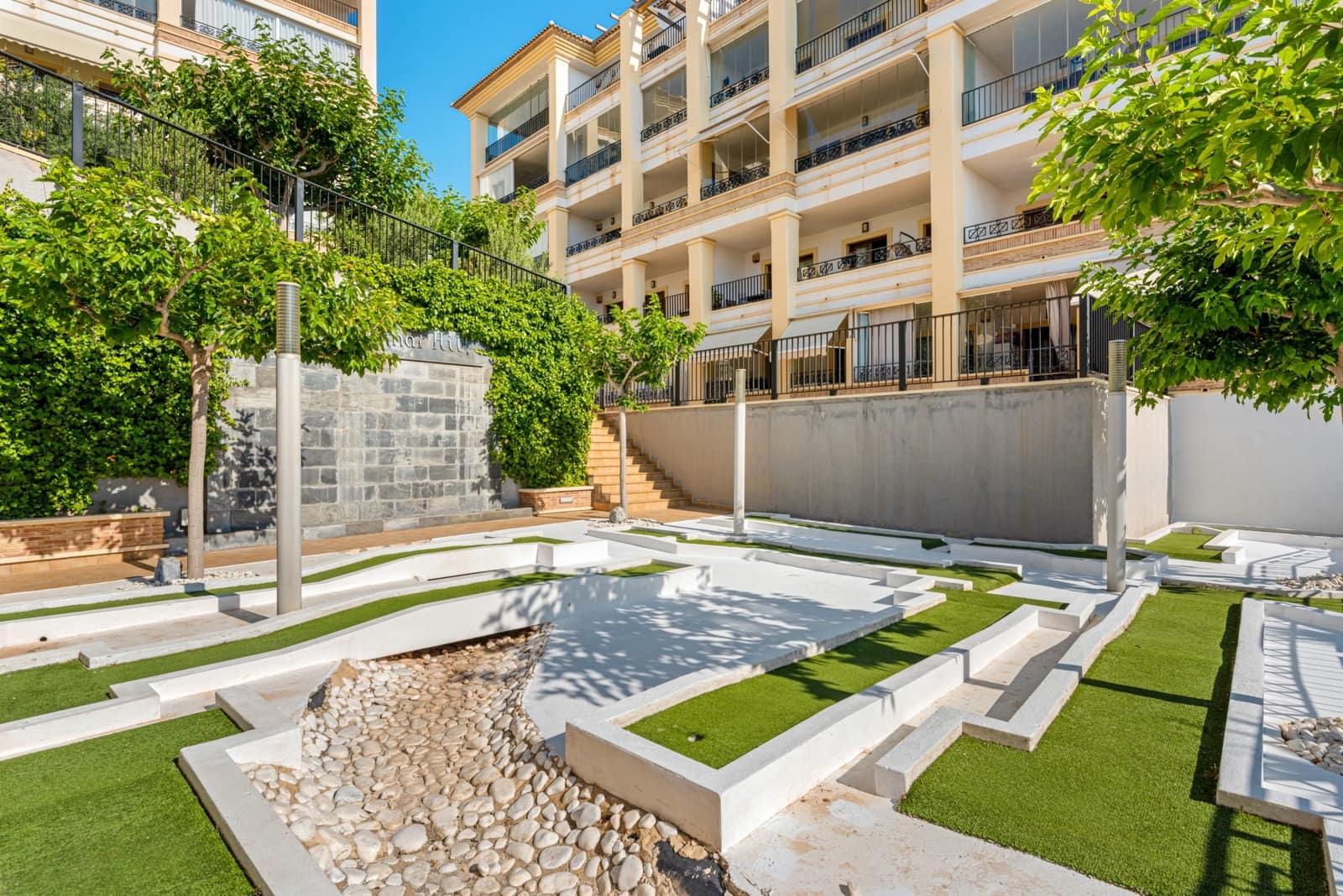 3 soveværelse Rækkehus til salg i Guardamar del Segura med swimmingpool garage - € 335.000 (Ref: 10010205)