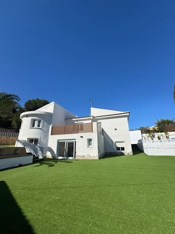 3 Zimmer Villa zu verkaufen in Torrevieja - 665.000 € (Ref: 10010207)