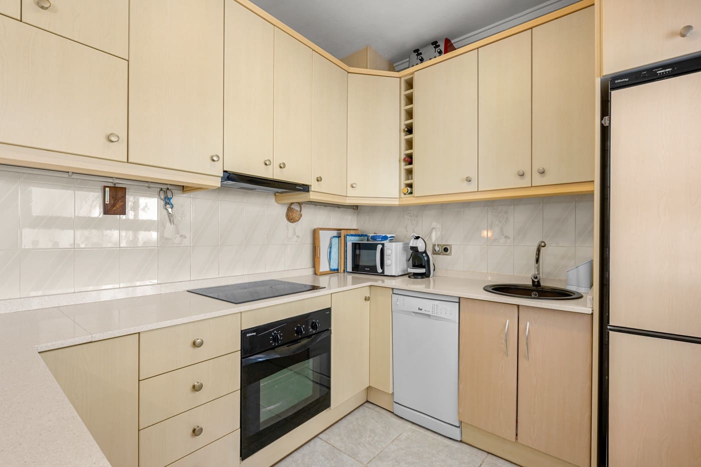 5 makuuhuone Huvila myytävänä paikassa Ciudad Quesada mukana uima-altaan 
autotalli - 480 000 € (Ref: 10012508)