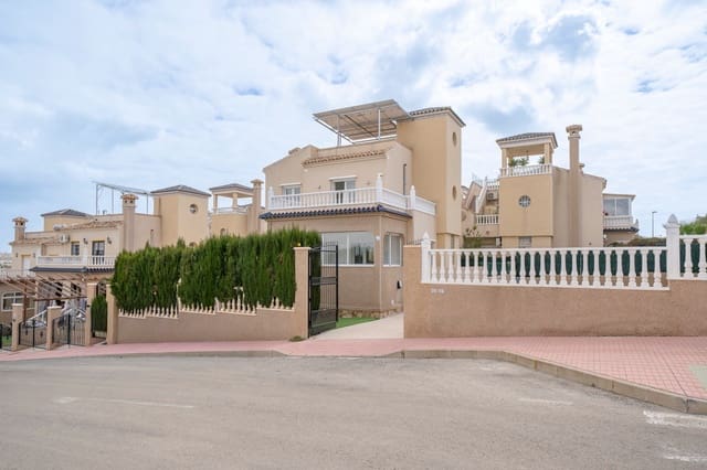 4 quarto Moradia para venda em Los Almendros (Orihuela Costa), Orihuela com piscina - 460 000 € (Ref: 10012514)