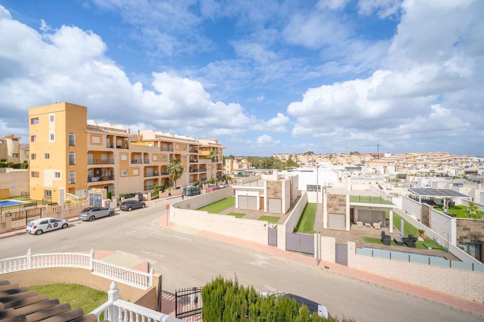 4 quarto Moradia para venda em Orihuela Costa com piscina - 460 000 € (Ref: 10012514)