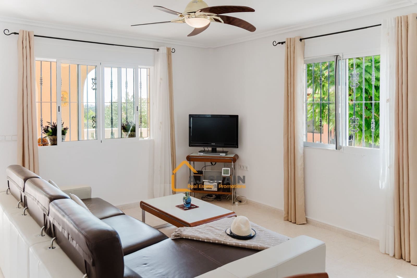 3 camera da letto Villa in vendita in Fortuna con piscina - 249.000 € (Rif: 10014948)