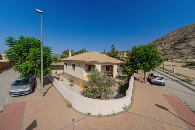 3 bedroom Villa for sale in Fortuna with pool - € 249,000 (Ref: 10014948)