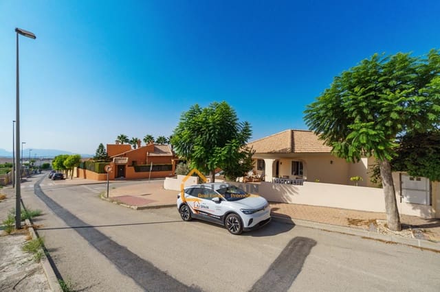 3 bedroom Villa for sale in Fortuna with pool - € 249,000 (Ref: 10014948)