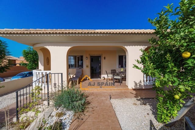 3 bedroom Villa for sale in Fortuna with pool - € 249,000 (Ref: 10014948)
