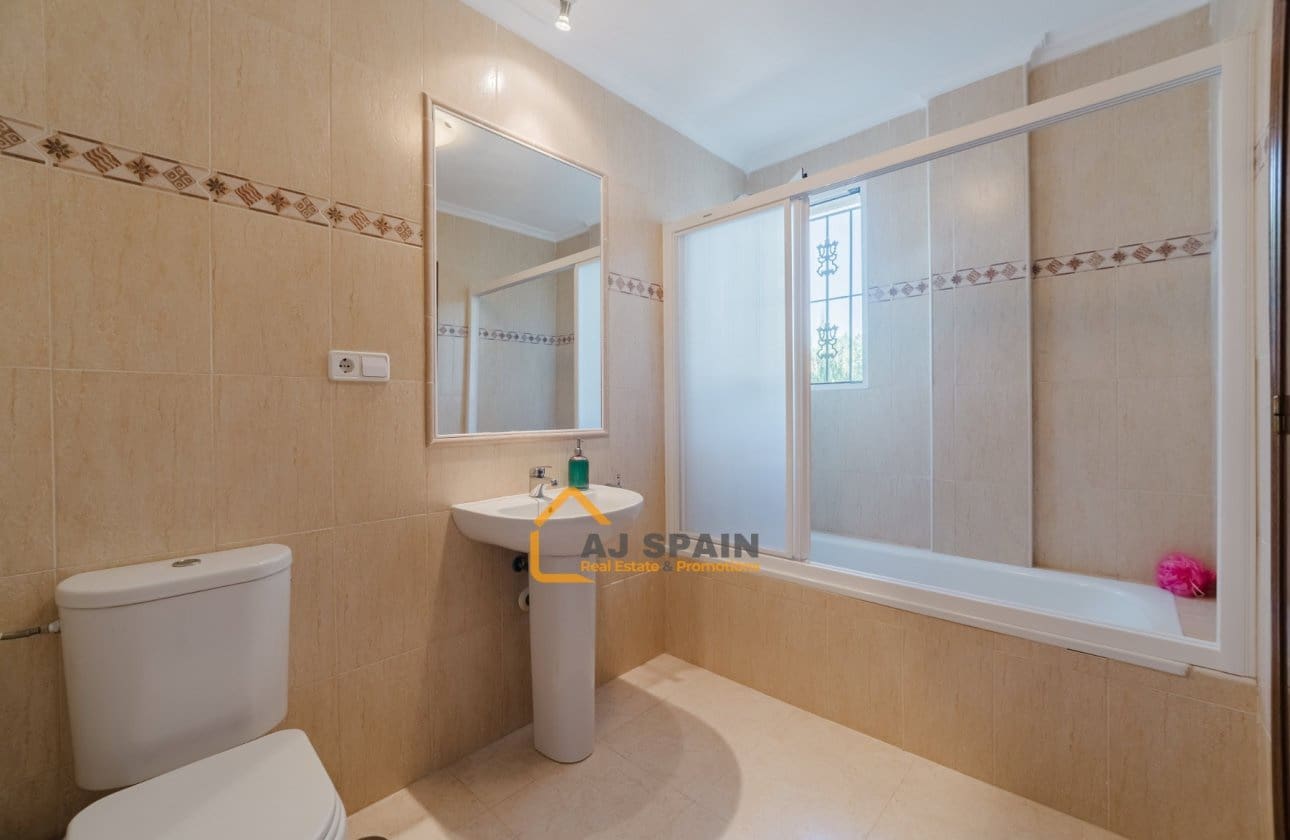 3 sovrum Villa till salu i Fortuna med pool - 249 000 € (Ref: 10014948)