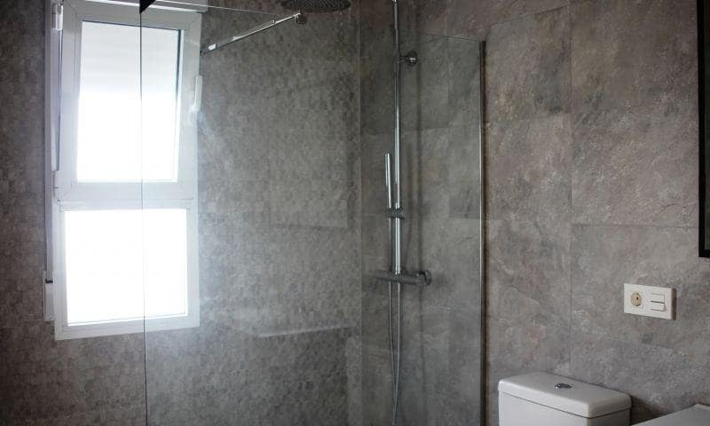 3 quarto Moradia para venda em La Romana com piscina - 375 000 € (Ref: 10018841)