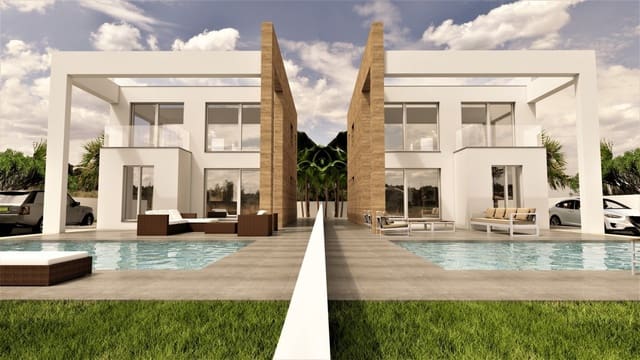 4 soverom Villa til salgs i Torreblanca, Torrevieja med svømmebasseng garasje - € 750 000 (Ref: 10018846)