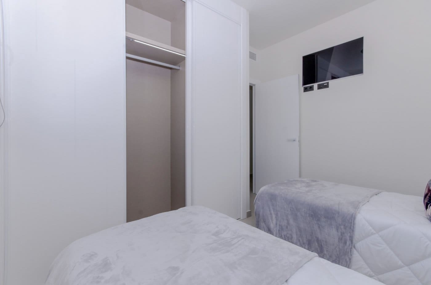 2 chambre Appartement à vendre à Los Balcones avec piscine - 320 000 € (Ref: 10018847)