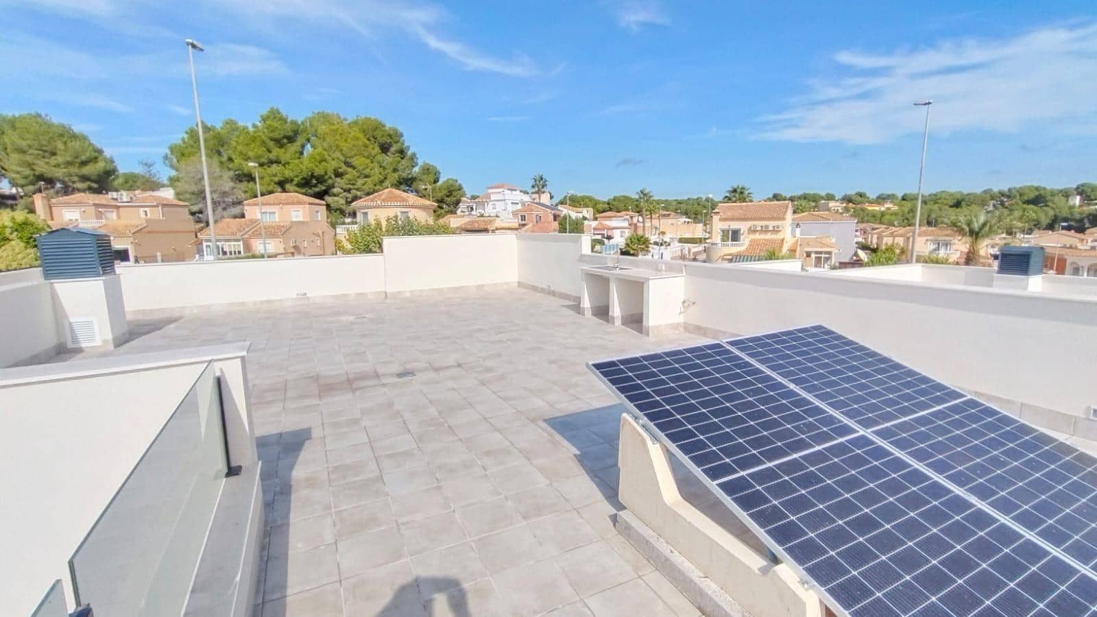 3 sovrum Villa till salu i Pinar de Campoverde med pool garage - 422 500 € (Ref: 10018855)