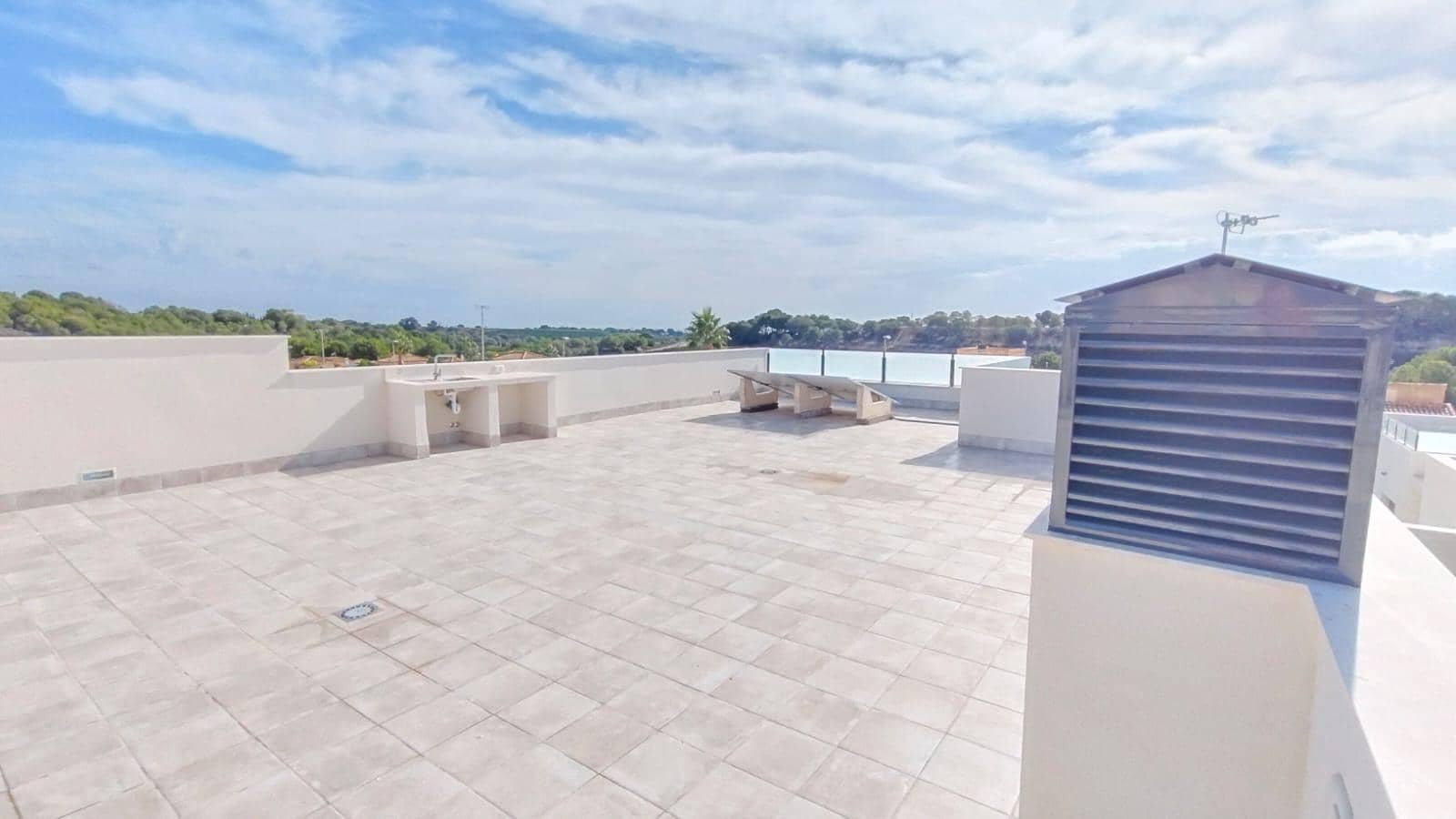 3 sovrum Villa till salu i Pinar de Campoverde med pool garage - 422 500 € (Ref: 10018855)
