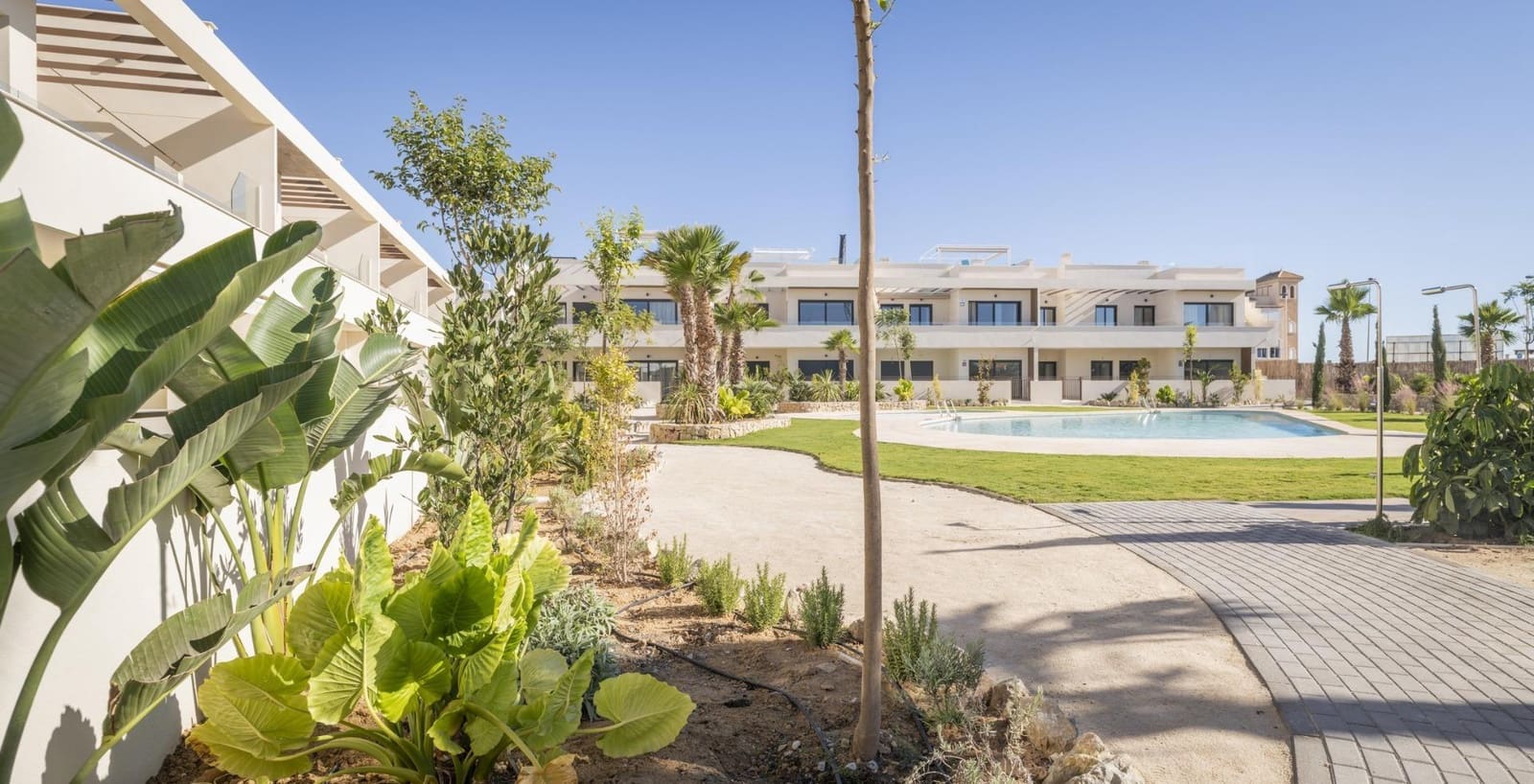 2 quarto Apartamento para venda em Torrevieja com piscina garagem - 380 000 € (Ref: 10018877)