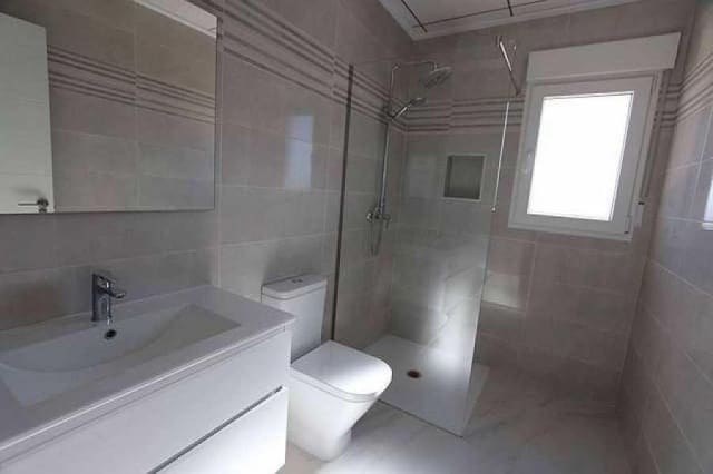 3 slaapkamer Villa te koop in Pinoso met zwembad garage - € 332.000 (Ref: 10020172)