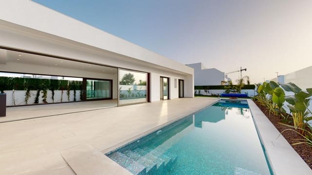 Chalet de 3 habitaciones en Las Lomas de Rame - Bahía Bella, Los Alcázares en venta con piscina garaje - 719.900 € (Ref: 10020198)