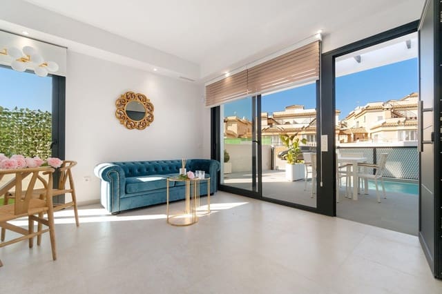 3 sypialnia Willa na sprzedaż w Los Montesinos z basenem garażem - 535 000 € (Ref: 10020200)