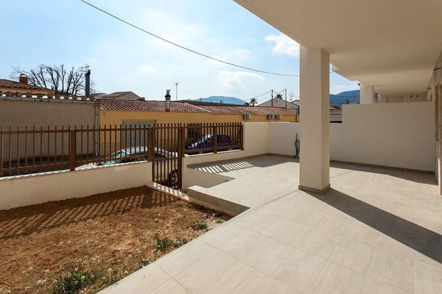 Apartamento de 3 habitaciones en La Canalosa, Hondón de las Nieves en venta - 215.000 € (Ref: 10020201)