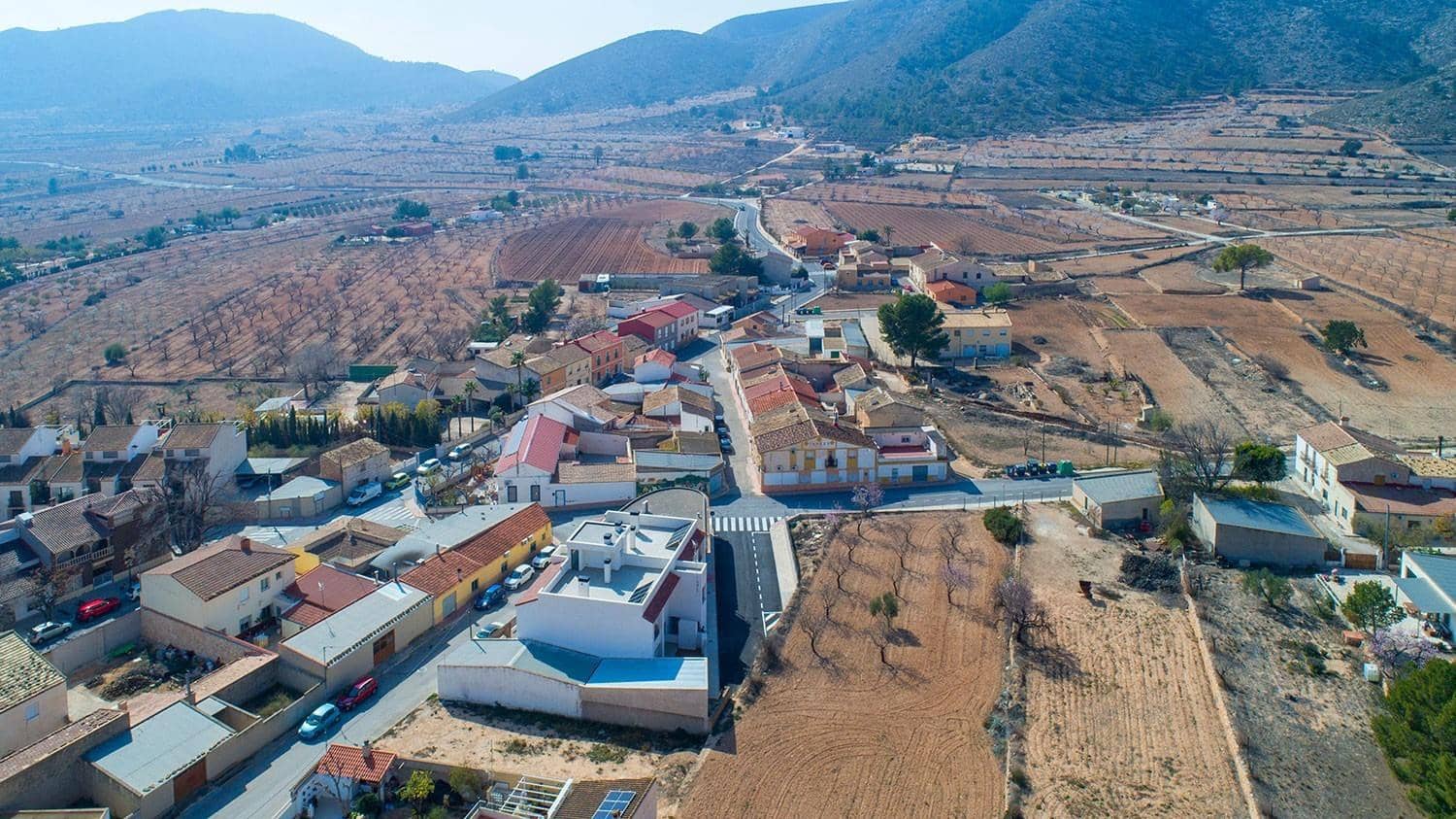 Apartamento de 3 habitaciones en Hondón de las Nieves en venta - 215.000 € (Ref: 10020201)