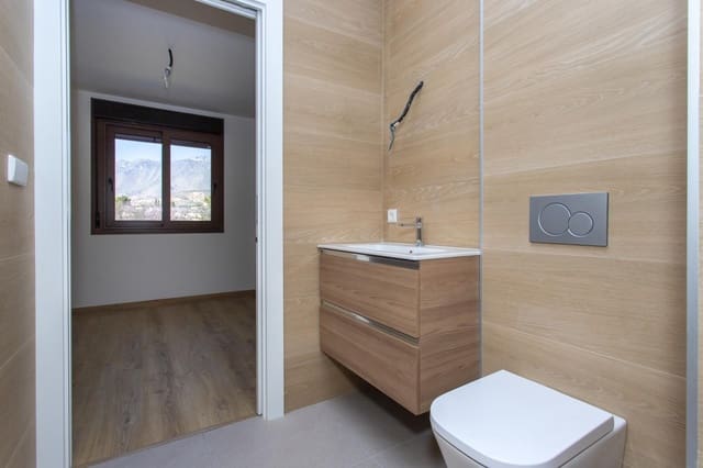 3 bedroom Apartment for sale in La Canalosa, Hondón de las Nieves - € 215,000 (Ref: 10020202)